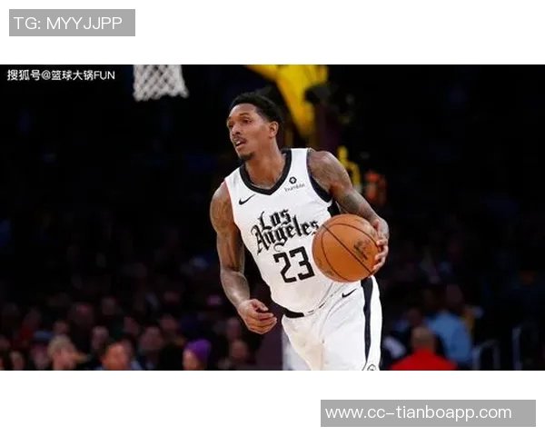 小卡半场表现出色8投5中贡献14分2板2助正负值高达16