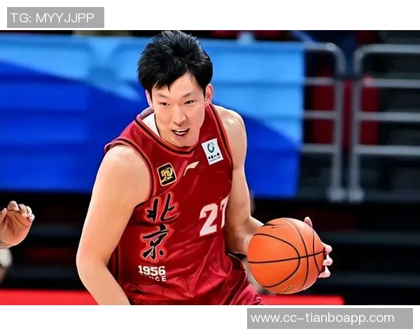 周琦眼伤需持续观察伤情较去年明显减轻恢复希望增大